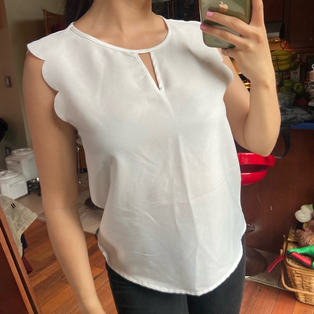 Small, white blouse. Perfect condition!